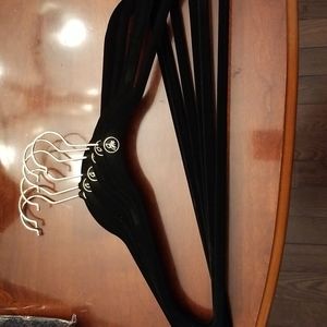 Set of 12 Huggable Hangers by Joy Mangano - Unused, Open Pack